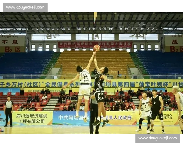 以内线碾压为核心重塑攻防体系引领新时代篮球制胜之道全面升级