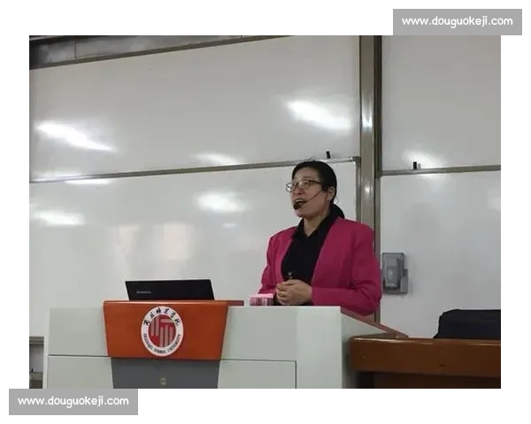 以控球压制为核心的现代比赛节奏与攻防统治新范式探索路径研究